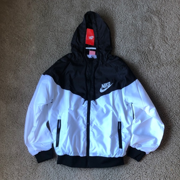 Nike Other - Nike windbreaker jacket
